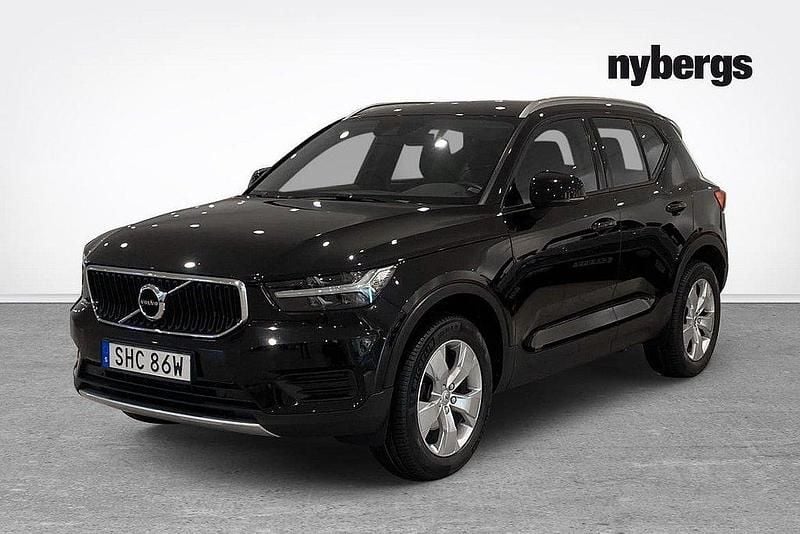 Svart Begagnad 2020 Volvo XC40 Momentum SUV | 269 000 kr (Marknadspris) - Bild 1/4