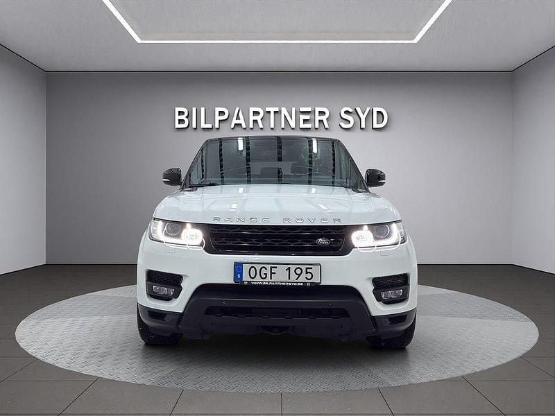 Vit Begagnad 2017 Land Rover Range Rover Sport SUV | 349 900 kr (Bra pris) - Bild 1/4