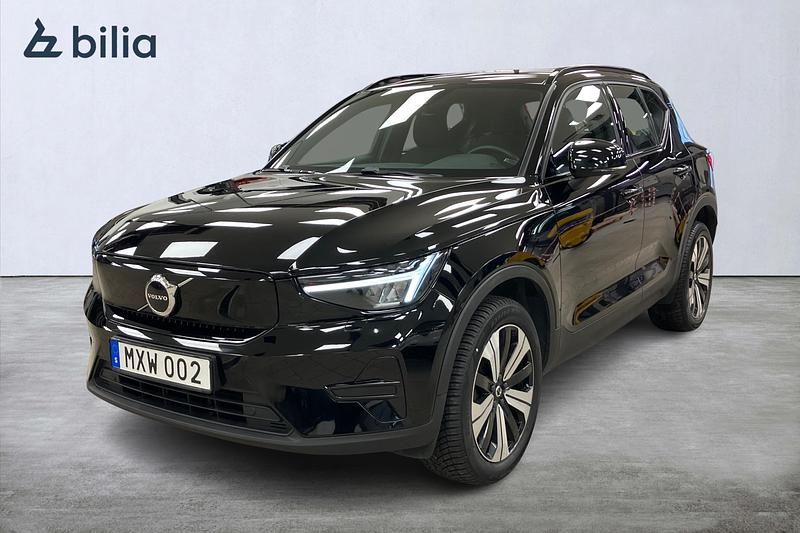 Svart Begagnad 2023 Volvo XC40 Single Motor SUV | 319 900 kr (Marknadspris) - Bild 1/3