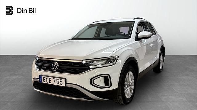 Vit Begagnad 2022 VW T-Roc Life SUV | 274 900 kr (Marknadspris) - Bild 1/4