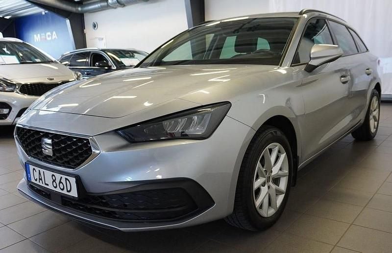 Begagnad Seat Leon ST Style 111 HK (81 kW) 2024 Silver Kombi