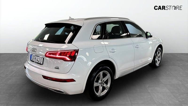 Begagnad Audi Q5 Proline 190 HK (139 kW) 2018 Vit (white) SUV