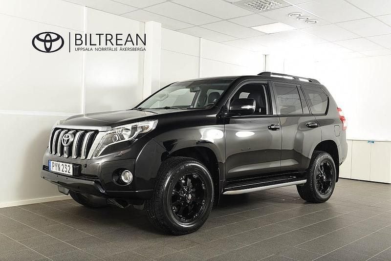 Svart Begagnad 2015 Toyota Land Cruiser Executive SUV | 399 900 kr - Bild 1/4
