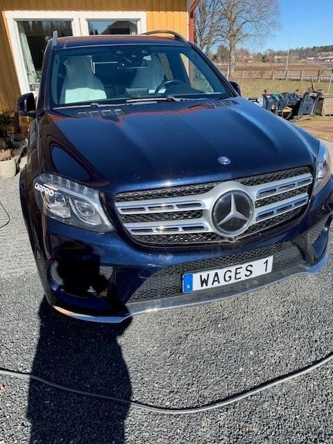 Blå Begagnad 2016 Mercedes GLS350 AMG line SUV | 549 000 kr (Lite dyr) - Bild 1/4