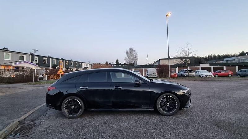 Begagnad Mercedes CLA220 Shooting Brake AMG 190 HK (139 kW) 2020 Kombi