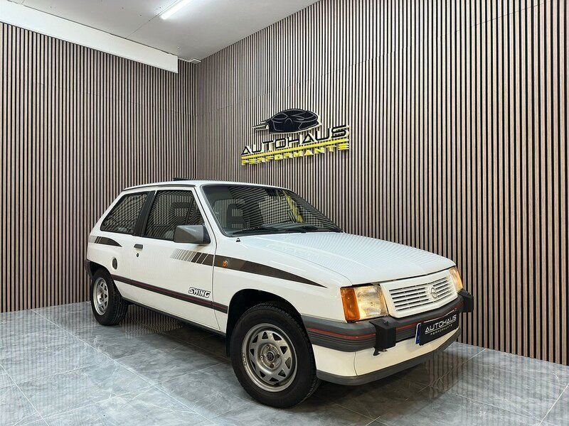 Begagnad 1990 Opel Corsa Swing Halvkombi | 299 900 kr - Bild 1/4