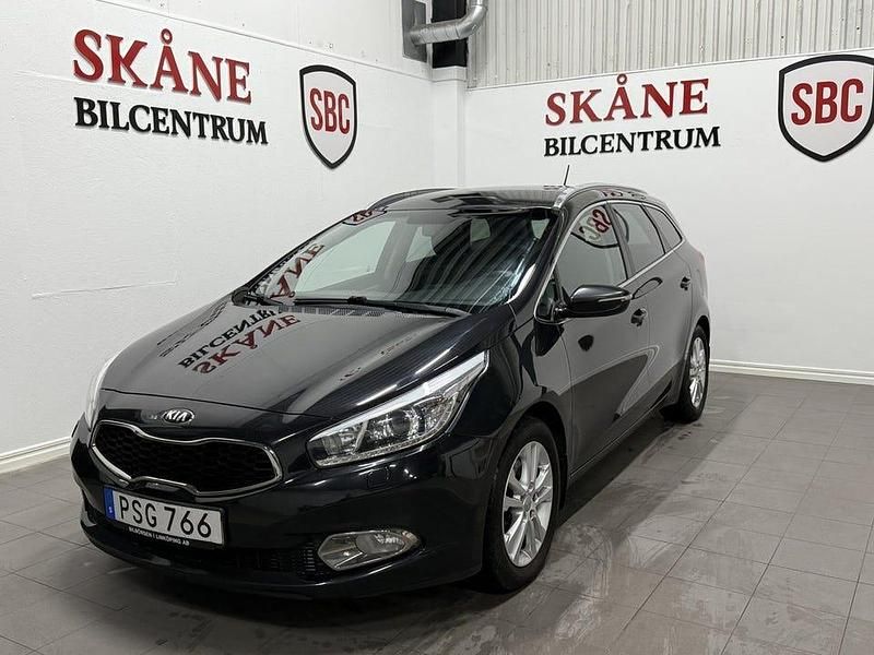 Svart Begagnad 2014 Kia Ceed Sportswagon Comfort Kombi | 54 900 kr (Lite dyr) - Bild 1/4