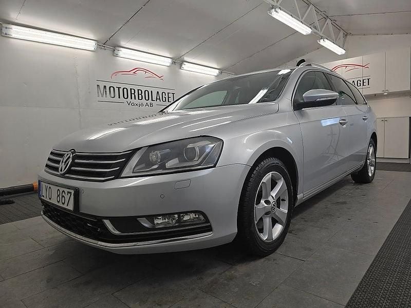 Begagnad VW Passat 150 HK (110 kW) 2011 Silver Kombi
