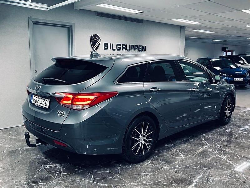 Begagnad Hyundai i40 141 HK (103 kW) 2016 Silver Kombi