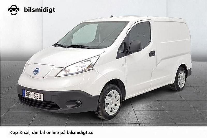 Vit Begagnad 2019 Nissan e-NV200 Comfort Van | 159 800 kr (Marknadspris) - Bild 1/3
