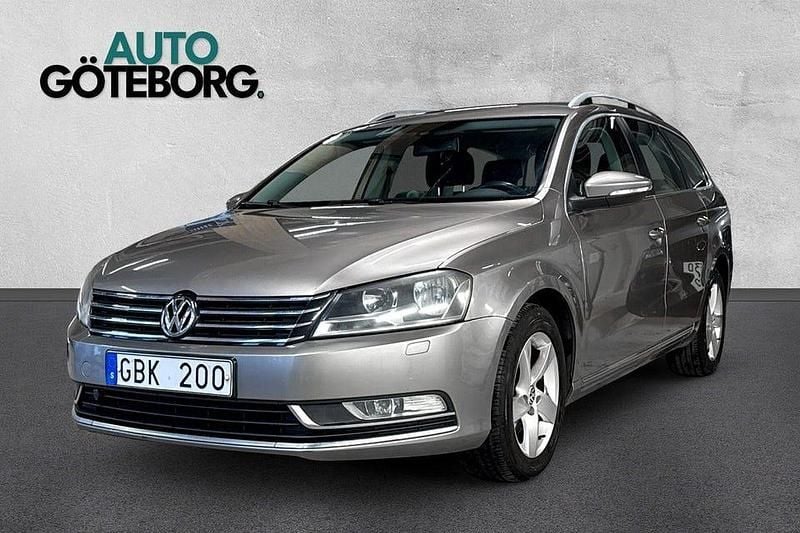 Ljusbrun Begagnad 2011 VW Passat Kombi | 74 900 kr (Marknadspris) - Bild 1/3