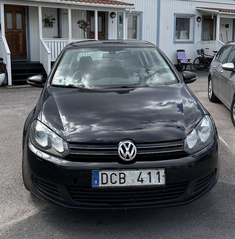 Begagnad VW Golf VII 105 HK (77 kW) 2012