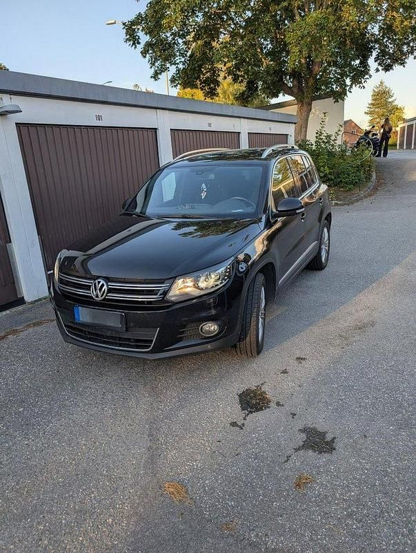 Svart Begagnad 2013 VW Tiguan SUV | 116 000 kr (Superpris) - Bild 1/4