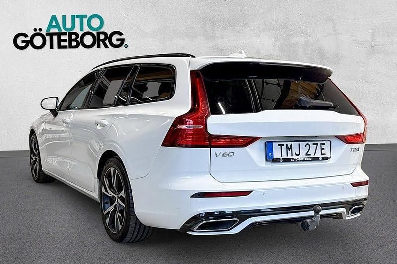 Begagnad Volvo V60 R-Design 392 HK (288 kW) 2019 Vit Kombi