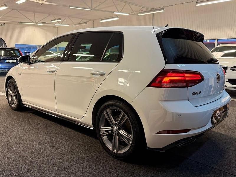 Begagnad VW Golf VII GT 150 HK (110 kW) 2020 Vit