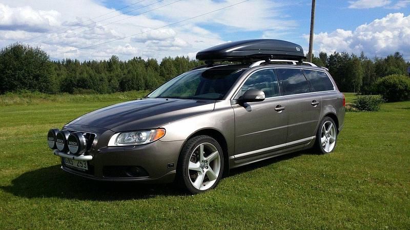 Begagnad 2008 Volvo V70 Kombi | 65 000 kr - Bild 1/4