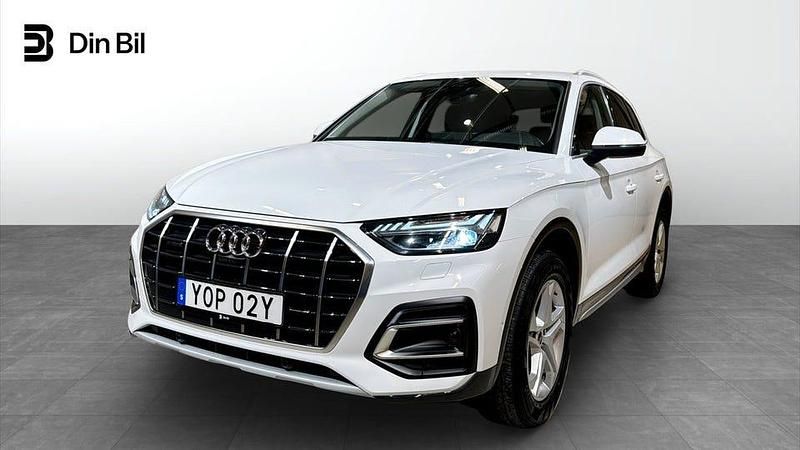 Vit Begagnad 2024 Audi Q5 Comfort SUV | 469 000 kr (Marknadspris) - Bild 1/4