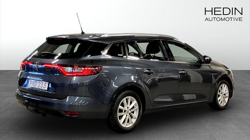 Begagnad Renault Mégane GrandTour 110 HK (80 kW) 2017 Kombi
