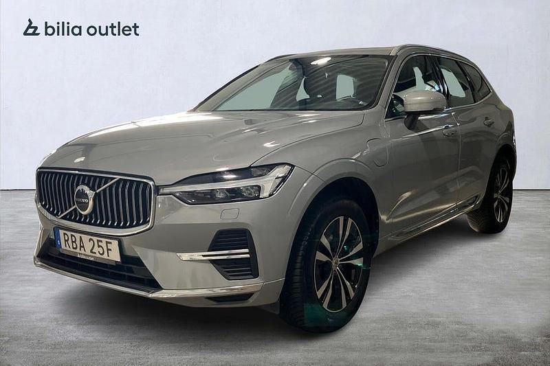 Grå Begagnad 2024 Volvo XC60 Core SUV | 454 900 kr (Bra pris) - Bild 1/3