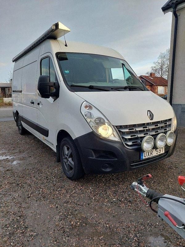 Vit Begagnad 2013 Renault Master | 98 000 kr (Marknadspris) - Bild 1/4