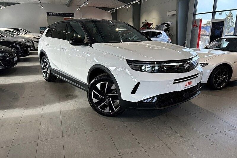 Vit Ny 2024 Opel Grandland X SUV | 449 990 kr (Marknadspris) - Bild 1/4