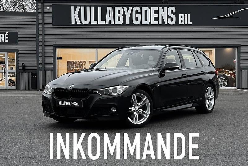 Svart Begagnad 2015 BMW 320 M Sport Kombi | 179 000 kr (Dyr) - Bild 1/4