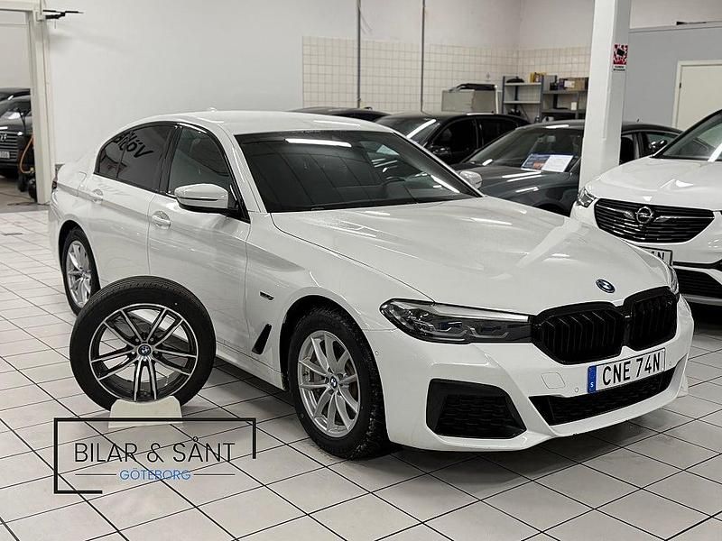 Begagnad BMW 530e M Sport 184 HK (135 kW) 2022 Vit Sedan