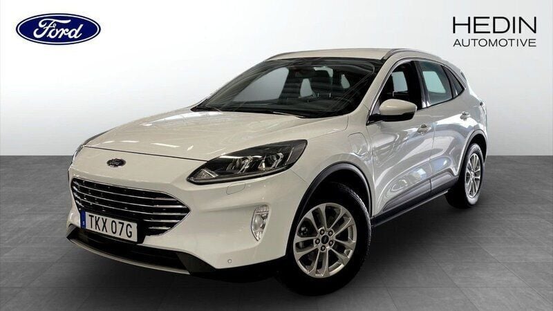 Vit (white) Begagnad 2022 Ford Kuga Titanium SUV | 259 000 kr (Bra pris) - Bild 1/4