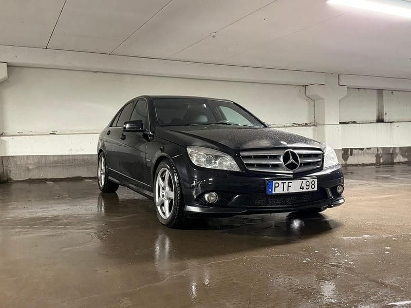 Begagnad Mercedes C200 136 HK (100 kW) 2010