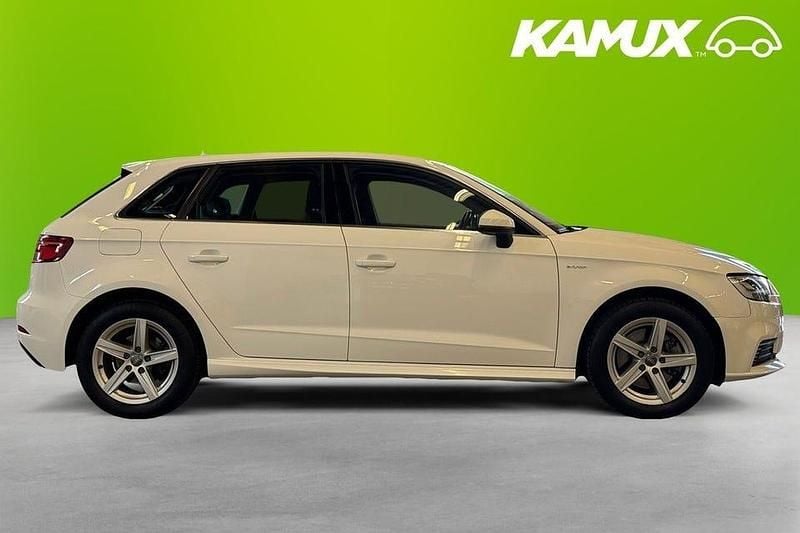 Begagnad Audi A3 Proline 150 HK (110 kW) 2018 Vit Sedan