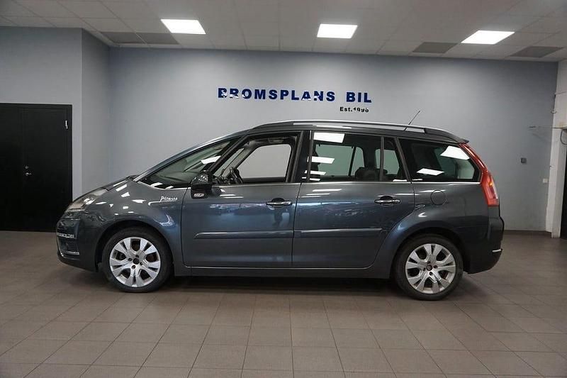 Grå Begagnad 2012 Citroën Grand C4 Picasso Minibuss | 64 500 kr - Bild 1/4