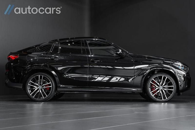 Begagnad BMW X6 M Sport 340 HK (250 kW) 2022 Svart SUV