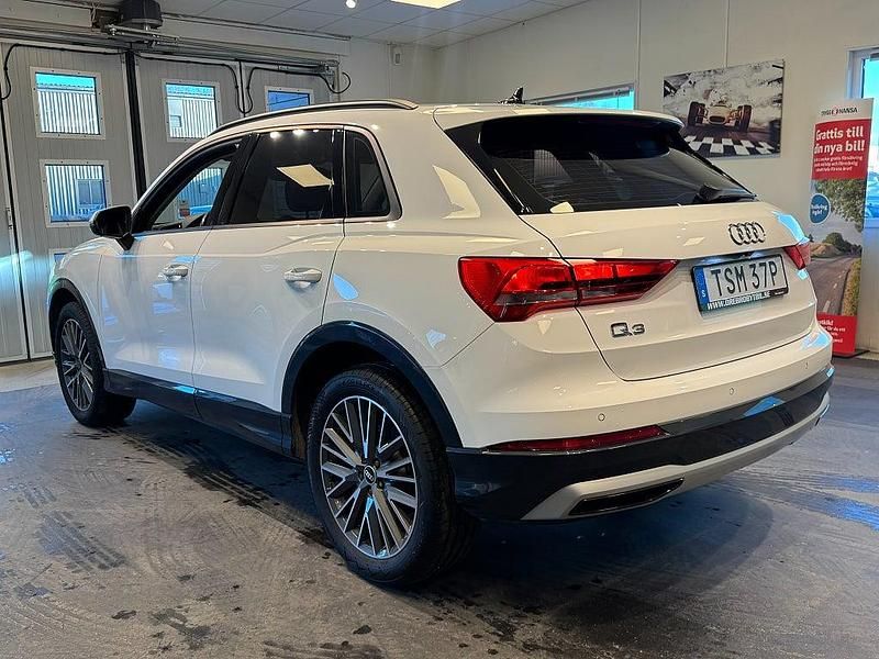 Begagnad Audi Q3 Proline 150 HK (110 kW) 2021 Vit SUV