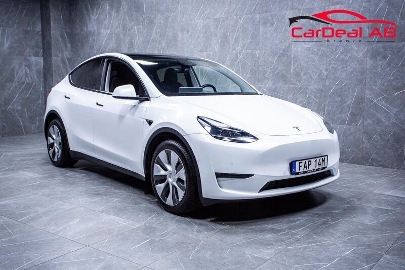 Vit Begagnad 2022 Tesla Model Y Long Range SUV | 319 800 kr (Superpris) - Bild 1/4