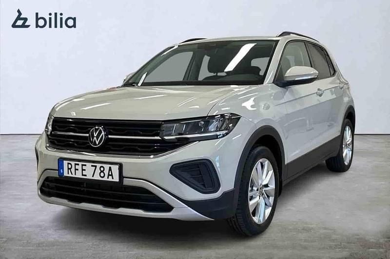 Grå Ny 2025 VW T-Cross SUV | 254 800 kr (Marknadspris) - Bild 1/1