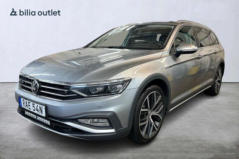 Silver Begagnad 2019 VW Passat Alltrack Kombi | 249 900 kr - Bild 1/4