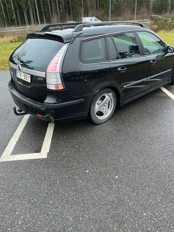Begagnad Saab 9-3 120 HK (88 kW) 2007 El lucka Kombi