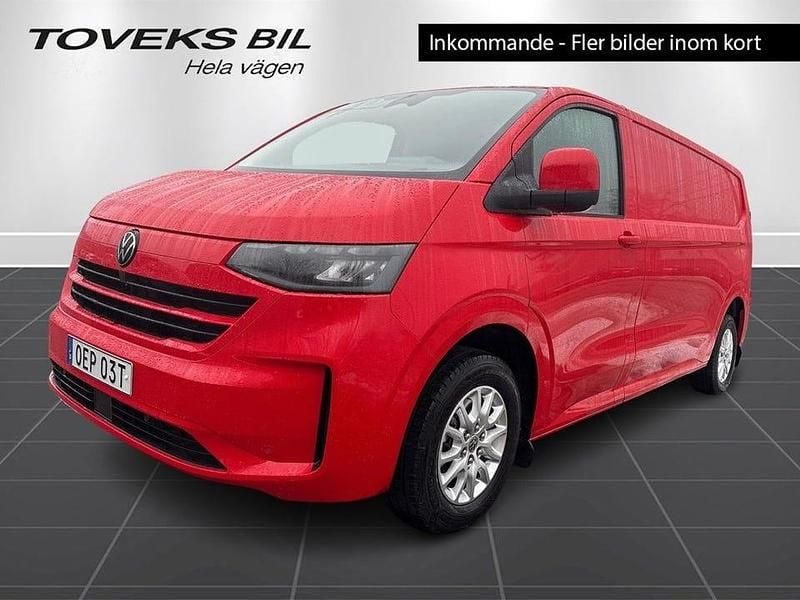 Begagnad VW Transporter 150 HK (110 kW) 2025 Röd Van