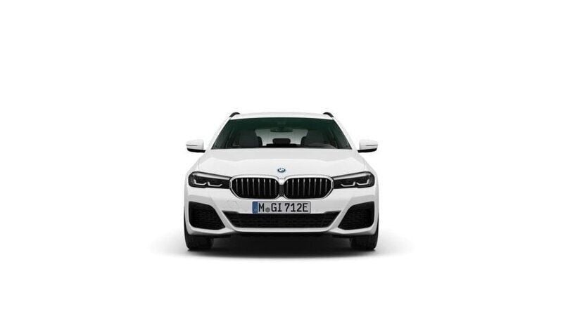 Begagnad BMW 530e M Sport 184 HK (135 kW) 2022 Okänd Kombi