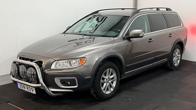 Begagnad Volvo XC70 Momentum 215 HK (158 kW) 2011 Grå Kombi