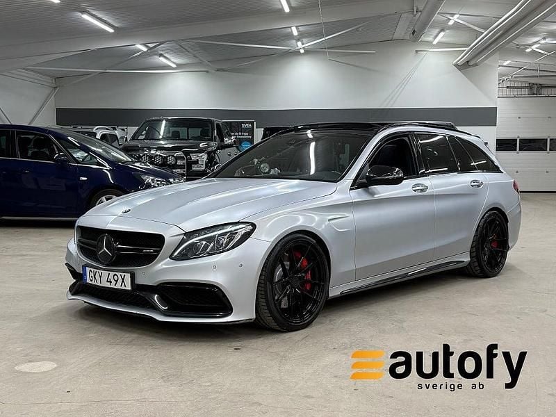 Ljusgrå Begagnad 2016 Mercedes C63S AMG AMG Kombi | 429 800 kr (Marknadspris) - Bild 1/4