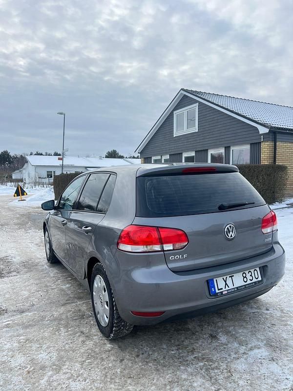 Begagnad VW Golf VII 102 HK (75 kW) 2012