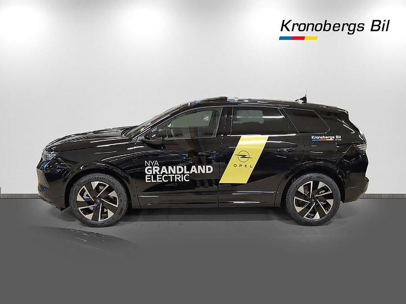 Begagnad Opel Grandland Electric 157 kW (214 HK) 2024 Svart SUV