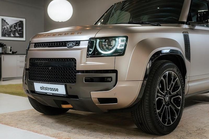 Begagnad Land Rover Defender 426 HK (313 kW) 2025 SUV