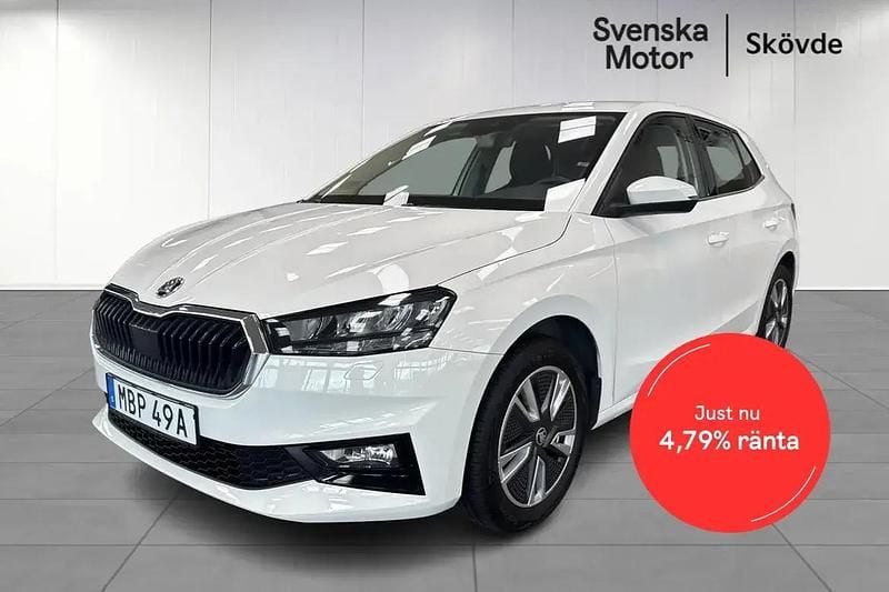 Begagnad Skoda Fabia Style 112 HK (82 kW) 2023 Vit Halvkombi