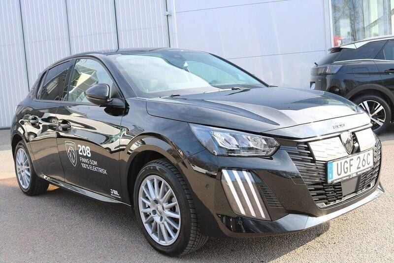 Svart Begagnad 2024 Peugeot 208 Allure Halvkombi | 279 900 kr - Bild 1/4