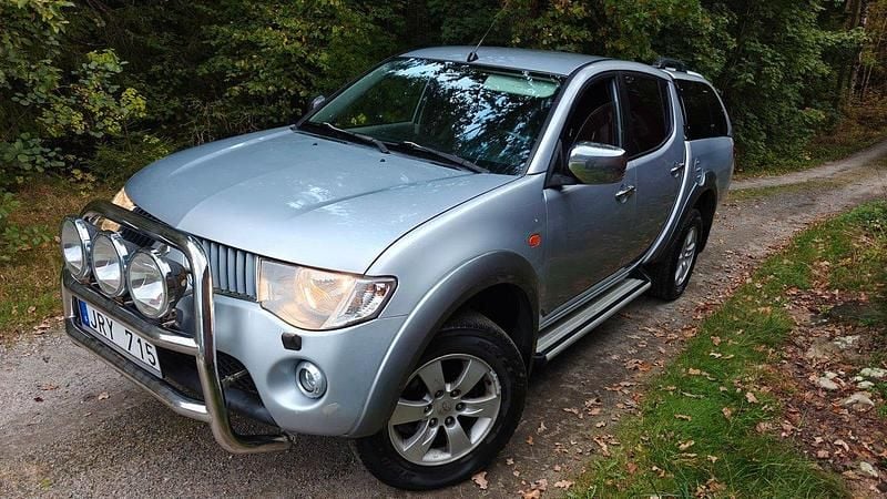 Begagnad 2009 Mitsubishi L200 Pickup | 119 000 kr (Lite dyr) - Bild 1/4
