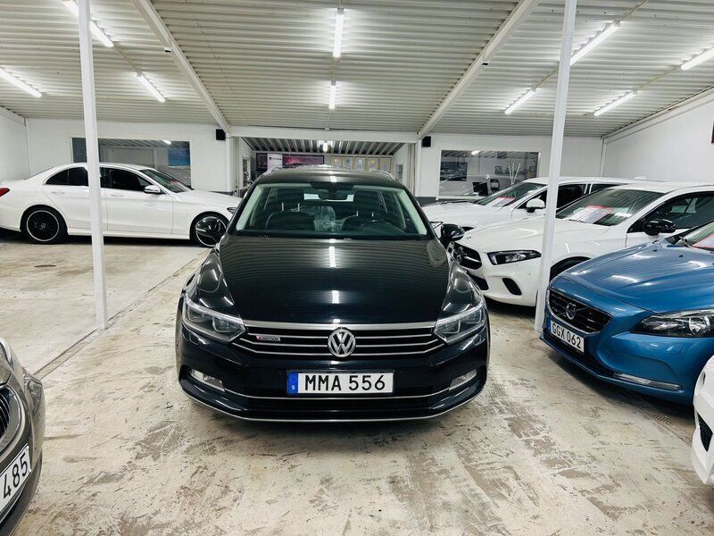 Svart Begagnad 2015 VW Passat GT Kombi | 149 900 kr (Lite dyr) - Bild 1/4