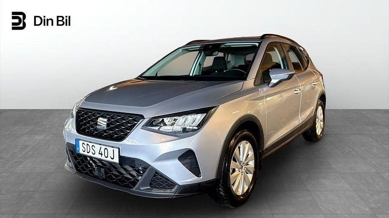 Silver Begagnad 2024 Seat Arona SUV | 189 900 kr (Marknadspris) - Bild 1/4