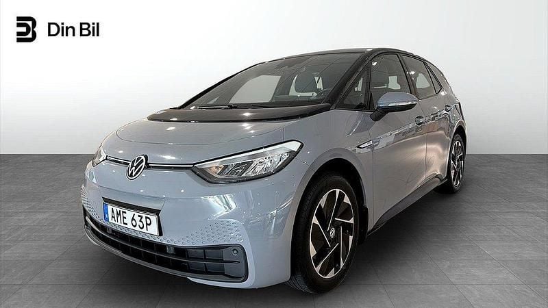 Grå (moonstone grey black) Begagnad 2022 VW ID.3 Pro Performance Halvkombi | 244 900 kr (Superpris) - Bild 1/4